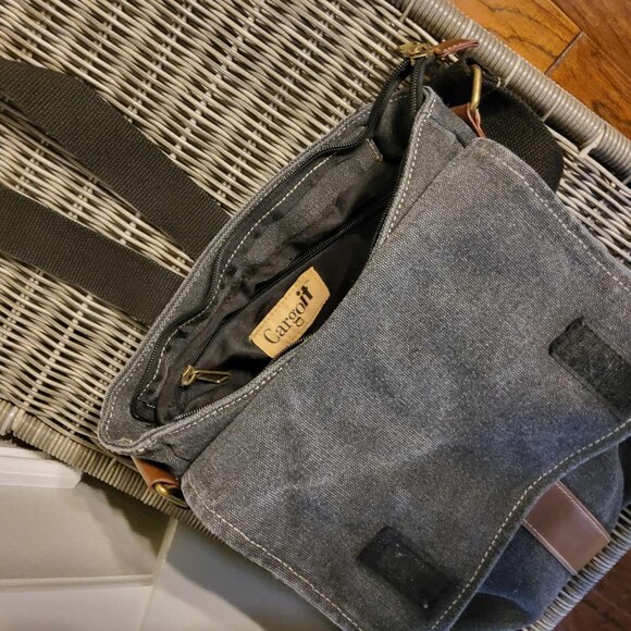 Cargotit Canvas Cargo Messenger Crossbody Bag in Dark Gray - Picture 6 of 11